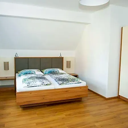 Gaestehaus Schuetz Spitz an der Donau