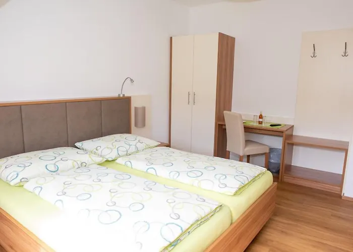 Gaestehaus Schuetz Bed & Breakfast Spitz an der Donau