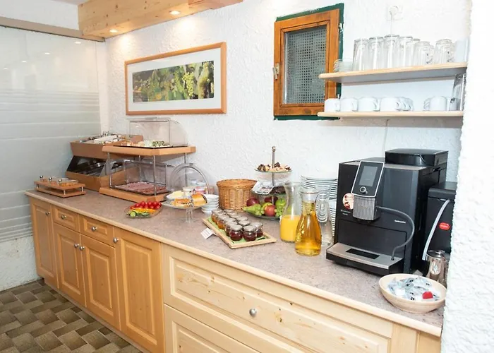 Bed & Breakfast Gaestehaus Schuetz 3*